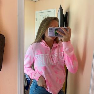 tie die PINK pullover